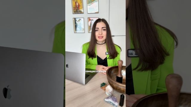 Вступить в лунный клуб по ссылке в шапке профиля, кнопка «лунный клуб»