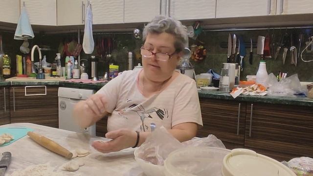 Производство пельменей.