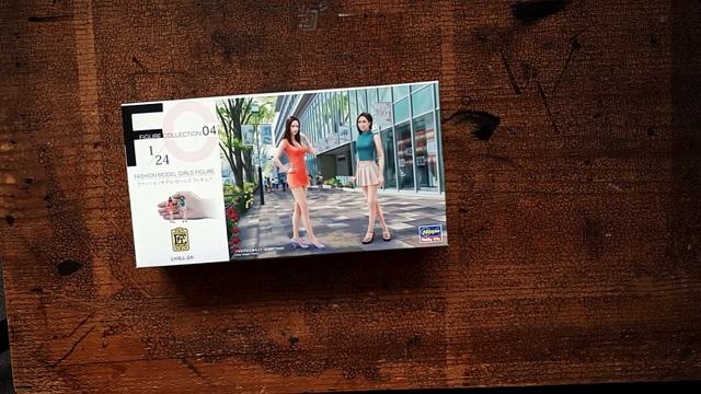 Unboxing Hasegawa Figures- Fashion Models And Construction Workers