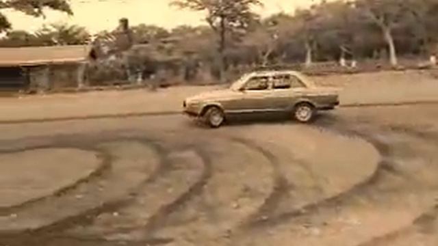 Datsun 120Y B310 Drifting