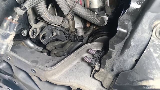 Lexus LS500 2018+ starter replacement v35a-fts смотреть онлайн