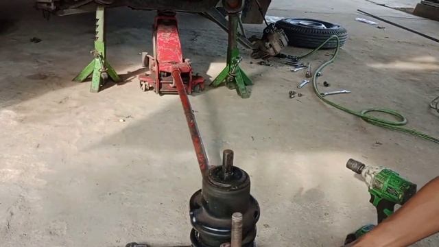 Penyebab bunyi klutuk-klutuk pada kaki-kaki carry futura смотреть онлайн