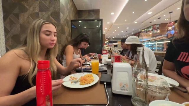 IRL NA PADARIA COM A MANSÃO MAROMBA, PRIMO NÃO TA DANDO UMA CHANCE PARA A JOYCE KK смотреть онлайн