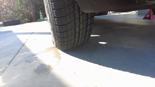 デリカD５にナンカンのスタッドレスタイヤAW 1（225/60R18）を装着っ смотреть онлайн