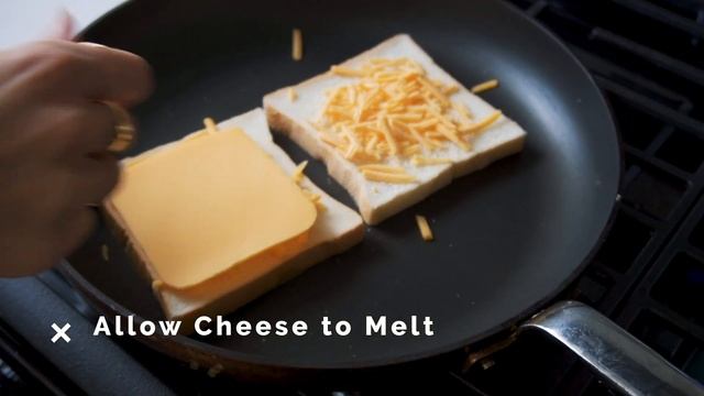 How to Make KIMCHI Grilled Cheese смотреть онлайн