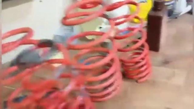 napokon video😀ofarbao sport opruge!😁💪 смотреть онлайн