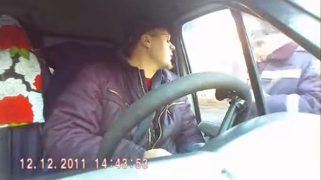 Чуть не попал на 425гр на газели за пешеходов смотреть онлайн