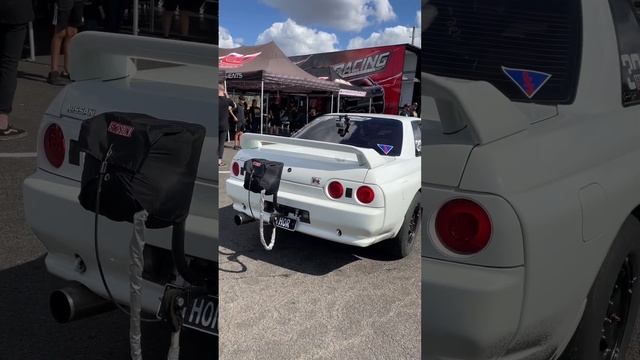 Toughest R32 GTR! смотреть онлайн
