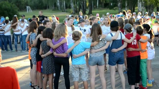 Поющая площадь /3 смена смотреть онлайн