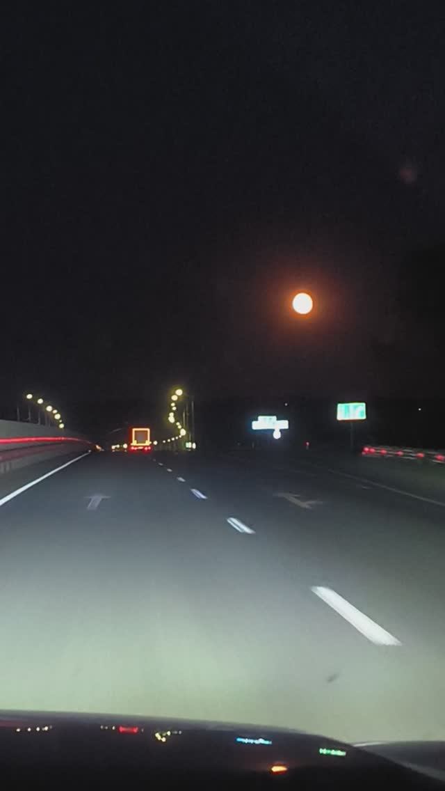 Луна смотреть онлайн