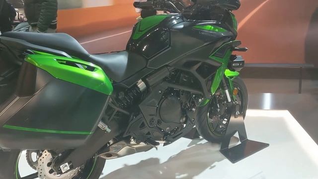KAWASAKI VERSYS 650 VS YAMAHA TRACER 9GT