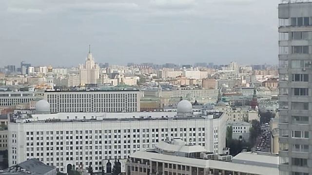 Грузопассажирский лифт (1/2) 1280 кг, 2 м/с, KONE-1998 г (@ г. Москва, Новый Арбат, 10) смотреть онлайн