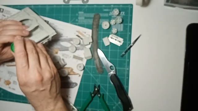 Сборка модели танка т-72б3м от Meng часть 5