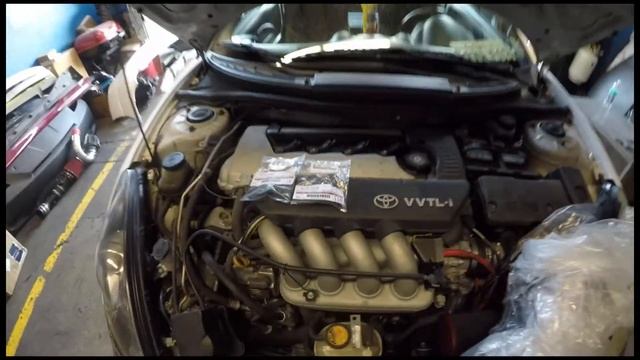 Installing OEM HIDS 01 Toyota Celica GTS DIY смотреть онлайн