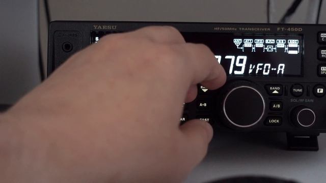 Merkst.de: Manson SPA-8330, CRT Micron, Yaesu FT-450D, SCU-17 Und FT-4, Albrecht AE-6110