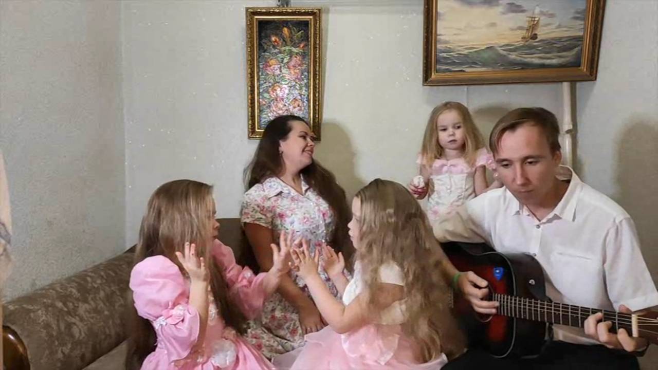 Лауреаты городского фестиваля семейного творчества 