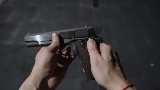 COLT M1911 - ПИСТОЛЕТ КОТОРЫЙ СМОГ смотреть онлайн