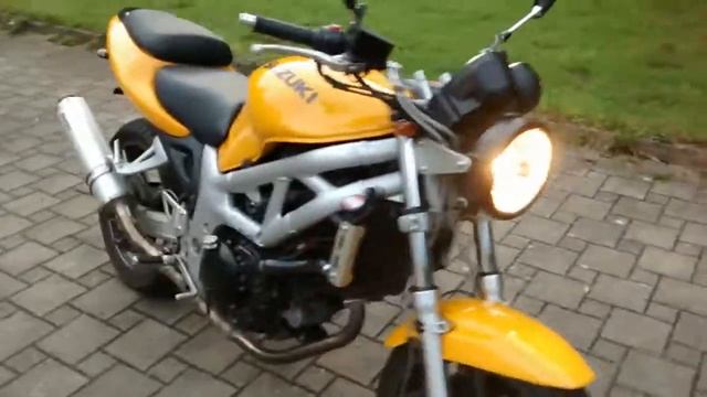 Suzuki SV650