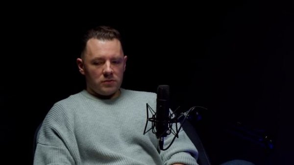 Как манипулирует нарцисс психопат и невротик. Как противостоять манипуляциям.