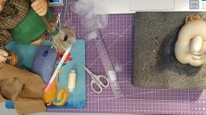 Баба Яга  в чулочной технике часть первая