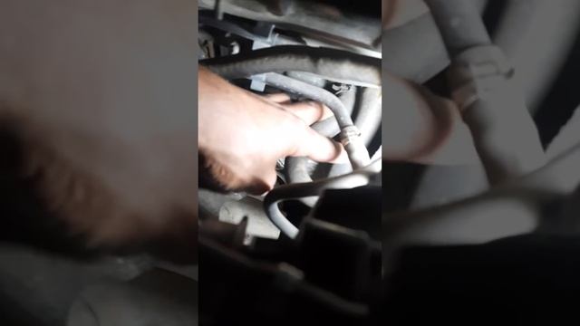 NISSAN SENTRA SUMINDO ÁGUA DO RADIADOR смотреть онлайн