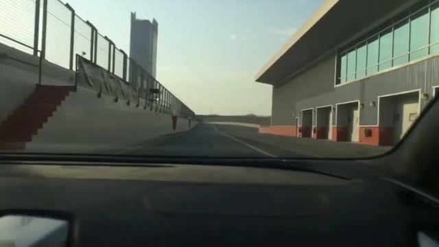 Dubai girl driving lamborghini aventador смотреть онлайн