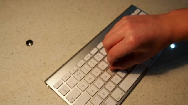 How to Replace Apple Keyboard Keys смотреть онлайн