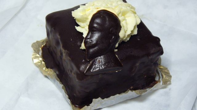 Gustavus Adolphus pastry | Wikipedia audio article смотреть онлайн