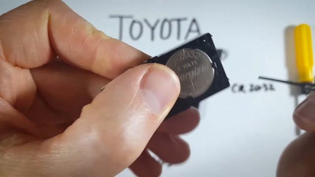 Toyota Prius Key Fob Battery Replacement (2016 - 2021) смотреть онлайн