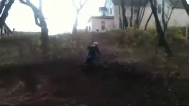 Grizzly 350 And TTR 125 Drifting