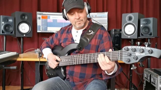SIGNUM Sometimes Bass (Recording Sessions) смотреть онлайн