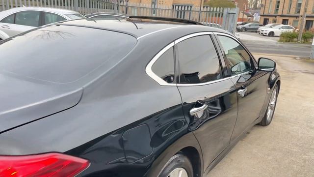 INFINITI M35H 3.5 V6 HYBRID