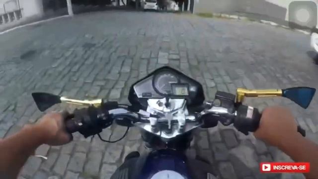 CBX TWISTER Ou CB 300 QUAL COMPRAR ?