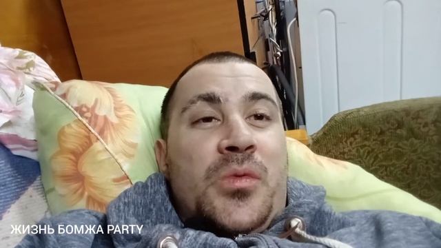 ЛюдиУблюди.БОМЖ-БЛОГЕР В ЕКАТЕРИНБУРГЕ. смотреть онлайн