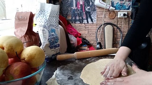 Синнабон. #рек #рецепт #вкусно #готовка #французскаякухня #булочки #булочкискремом #shorts #еда #сп смотреть онлайн