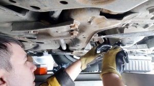 Замена масла двигателя Toyota Prius 30