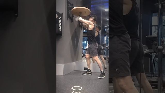 ПНЕВМОГРУША 🩸 смотреть онлайн