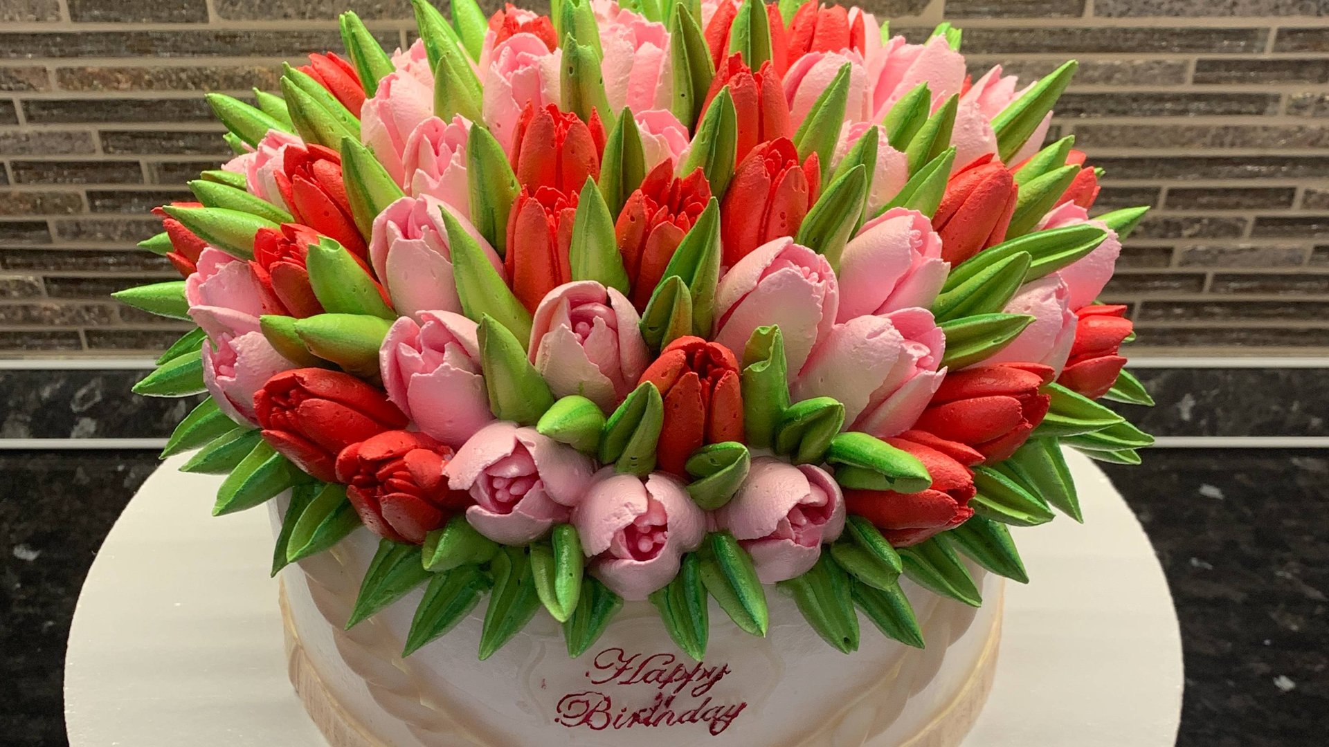 Украшение торта Тюльпанами из крема! смотреть онлайн