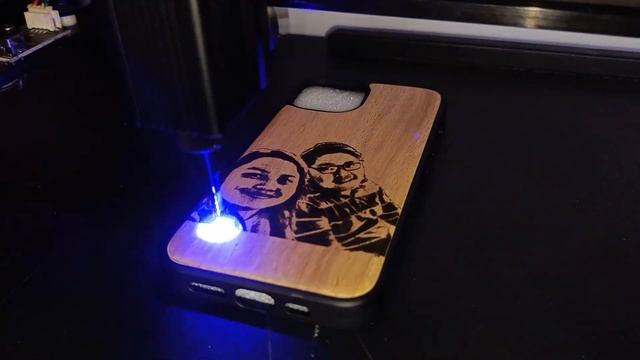 Wooden Phone Case [Laser Engraving] on iPhone 13 | Personalized Design on Wood | JiMECHANIC | NEJE смотреть онлайн