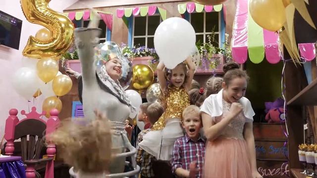 Банкетная комната Зефир в ТРЦ "Сити" смотреть онлайн