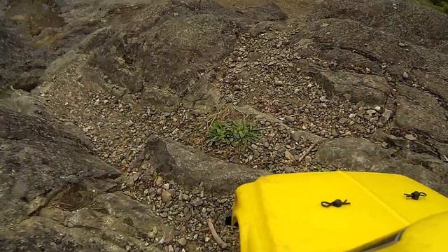 ADVENTUREQUEST RC FPV Scale RC Rock Crawling Mashup Axial SCX10 II VS Vaterra Ascender