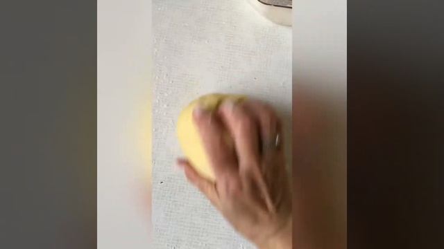 Гата с начинкой. Խորիզով գաթա: