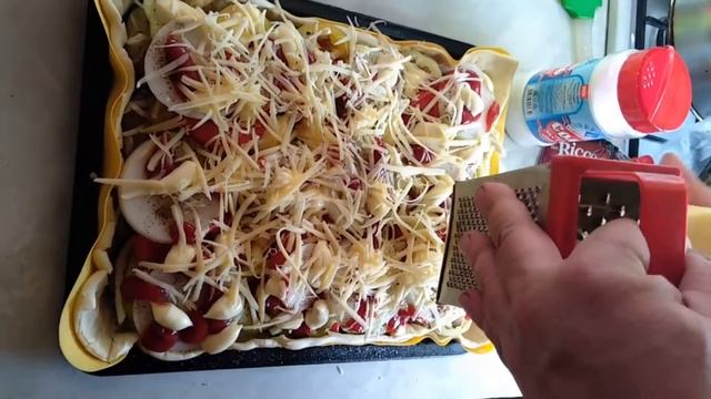 Вегетарианская пицца, готовим просто дома))