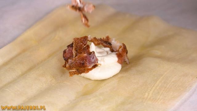 Przepis na kruche pyszności - Trójkąty, sakiewki i koszyczki z ciasta filo z pysznym nadzieniem смотреть онлайн