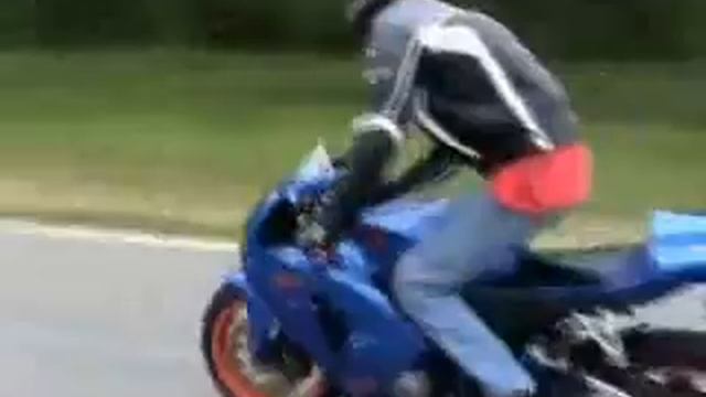 HONDA CBR 600...WHEELIE'S & BURNOUT'S... смотреть онлайн