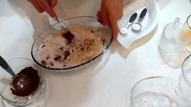 Без муки и без сахара.Полезная сладость без яиц и масла за 5 минут.