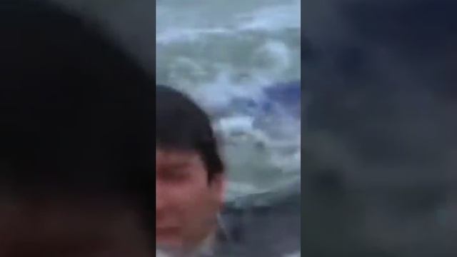 Все бегут смотреть онлайн