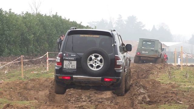 B&D Tregasio 2011 - Pajero V60 nero смотреть онлайн