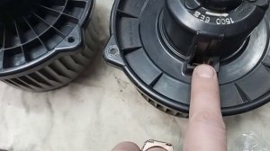 Toyota RAV4 замена моторчика печки, от Toyota isis!