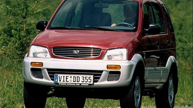 Daihatsu Terios 1.3 SX смотреть онлайн